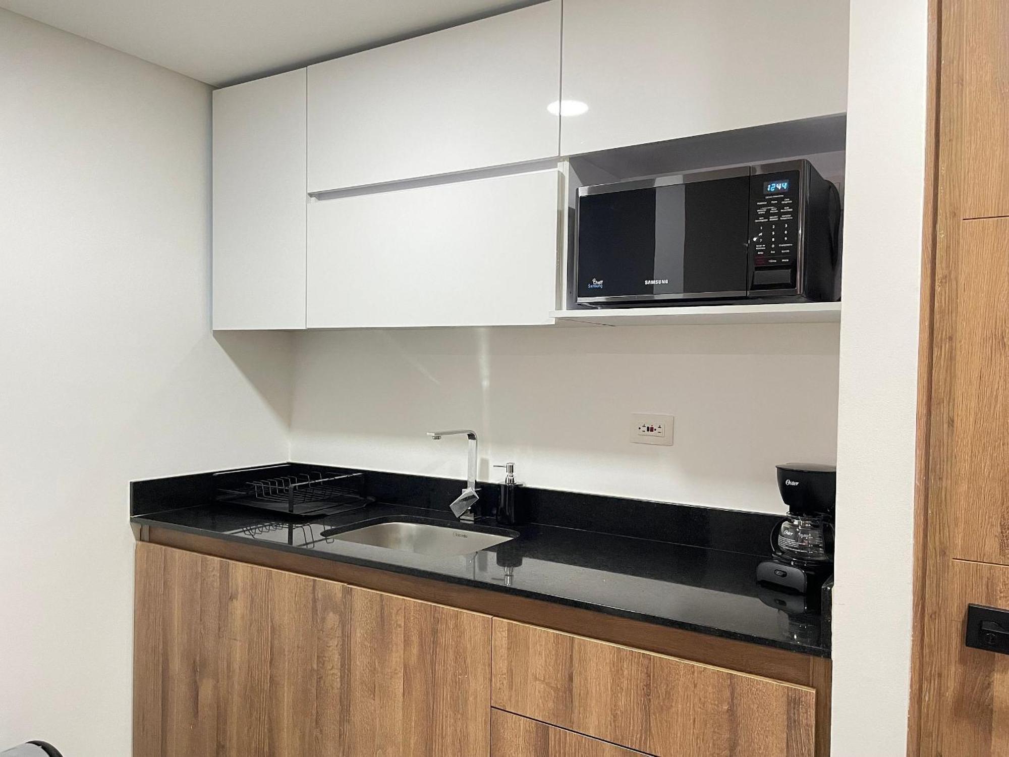 Housinn Co-Living Fatima En מדיין מראה חיצוני תמונה