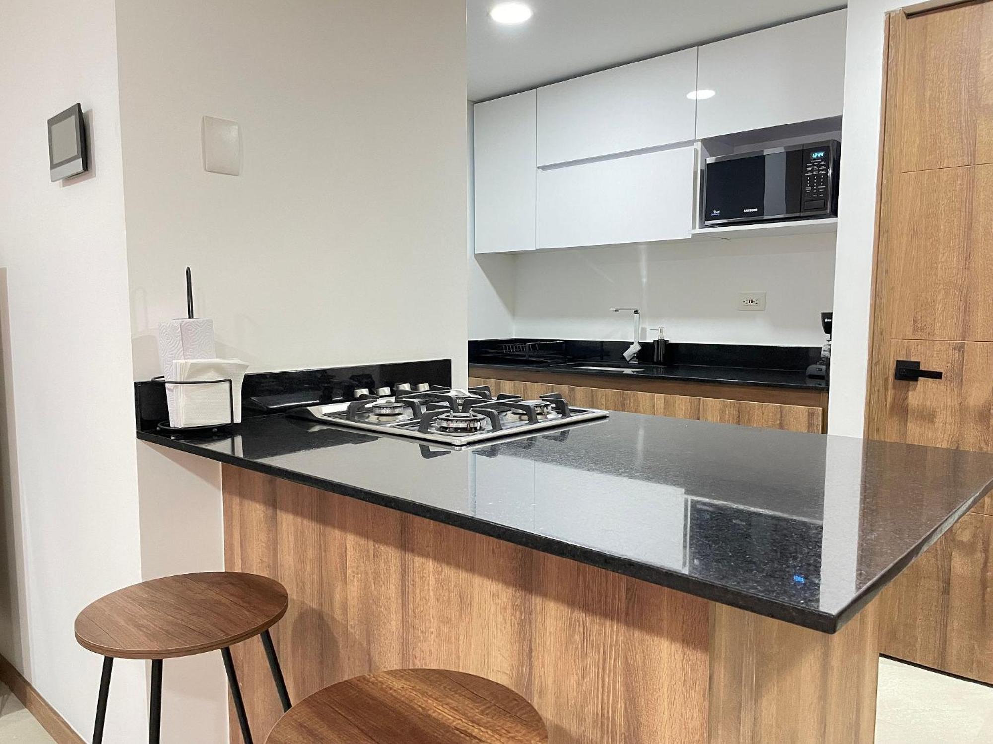 Housinn Co-Living Fatima En מדיין מראה חיצוני תמונה